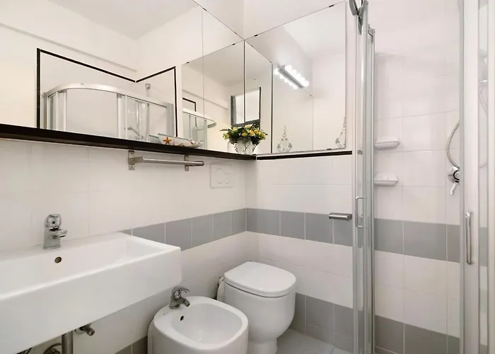 Nonna Adele 东塞斯特里